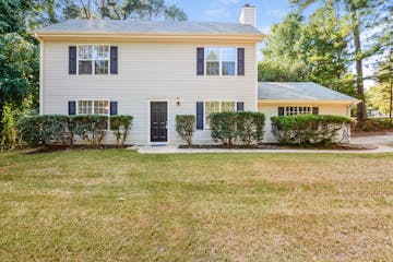 70 Summer Ln Covington, GA 30016